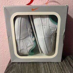 Nike Force 1 Crib White/Green 4C